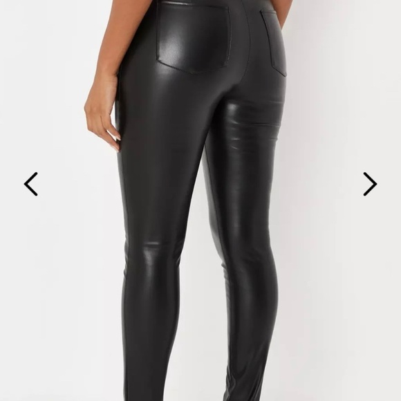 NWT Misguided Black Faux Leather Slim Leg Pants - Picture 2 of 6
